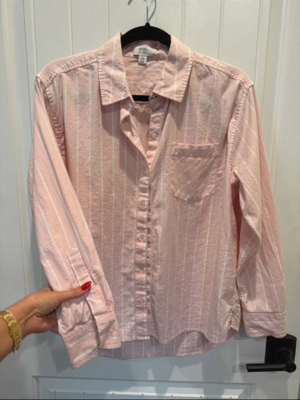 crown & ivy Light Pink Striped Men's Button-Down Shirt